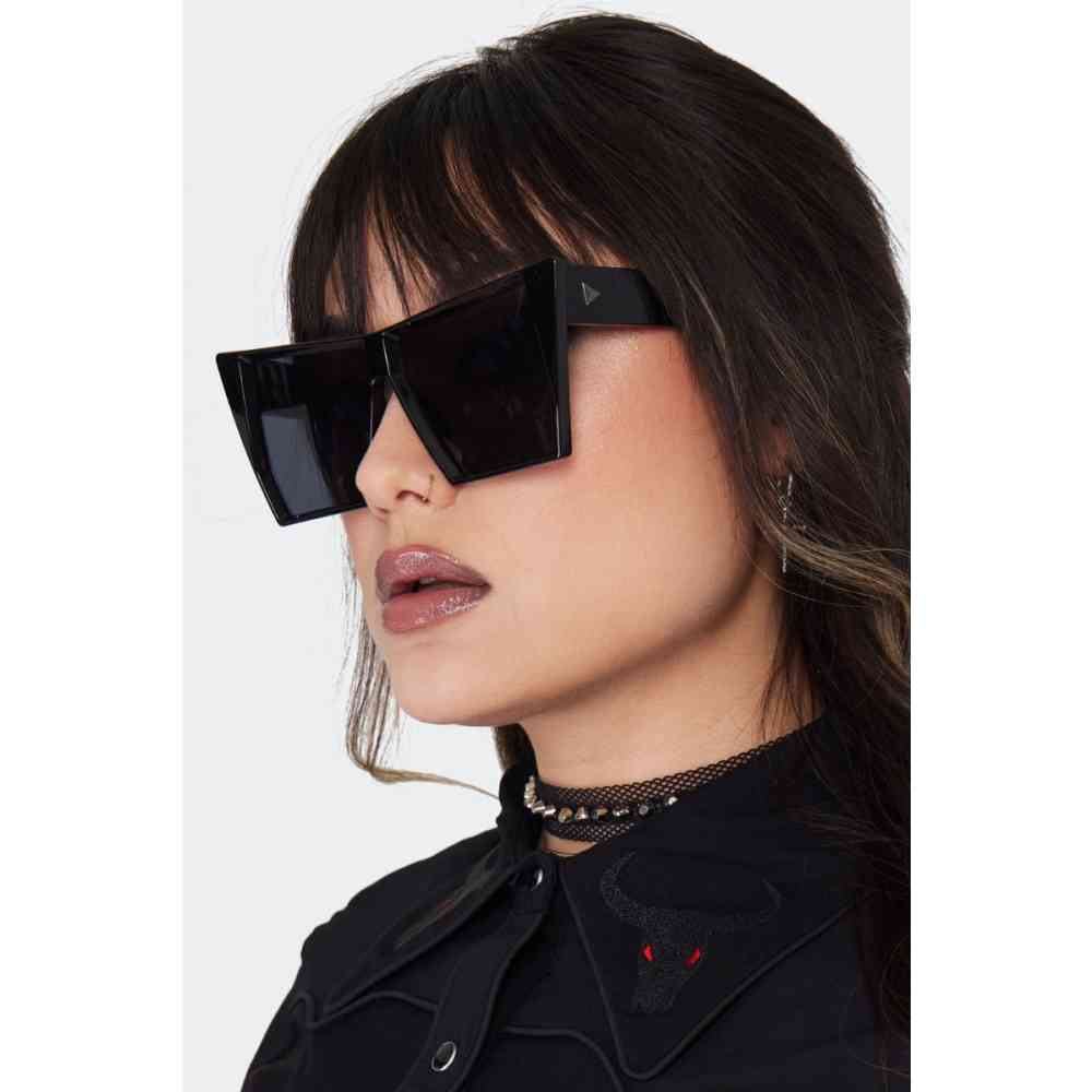 Jawbreaker - Oversized Chunky Cat Eye Zonnebril - Zwart